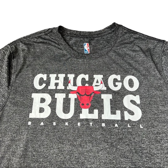 Chicago Bulls Basketball NBA Grey/Black Warm Up Shooting Shirt Men’s Size M - Picture 4 of 8